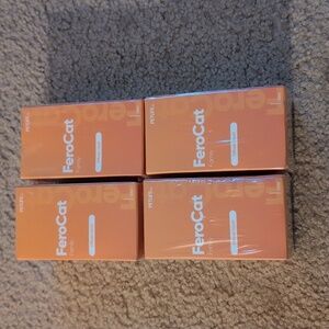 New In Box PETLIFEBio 4 pack FeroCat CalmCat Cat "Family" Diffuser Liquid